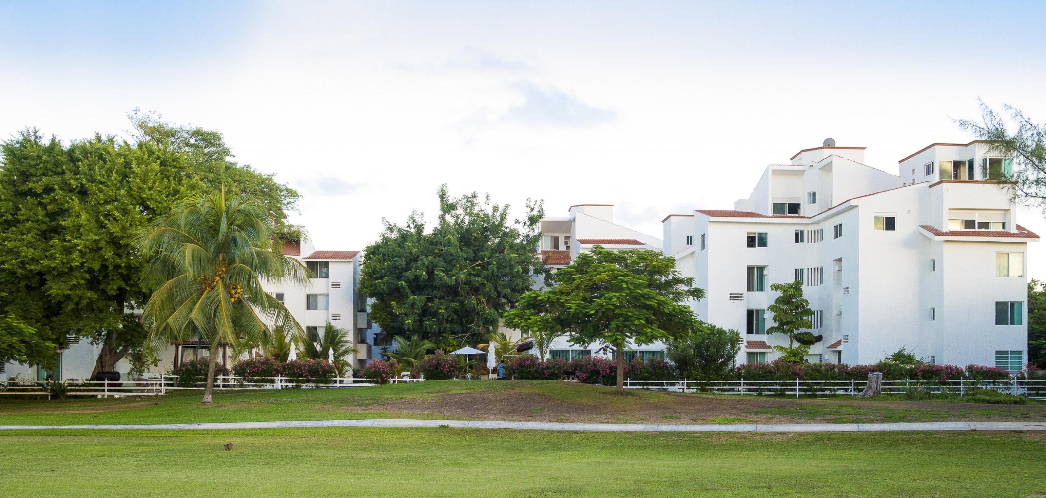 קנקון Las Gaviotas Hotel & Suites מראה חיצוני תמונה