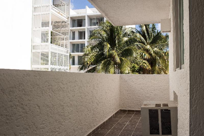 קנקון Las Gaviotas Hotel & Suites מראה חיצוני תמונה
